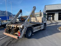 KOLL209_2812084 vehicle image