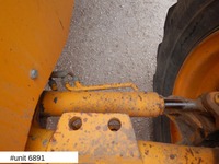 FUER278_2941052 vehicle image