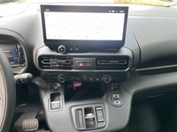 GCTA8102_2998786 vehicle image