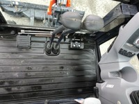 RINA4324_2916986 vehicle image