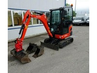 RINA4324_2916986 vehicle image