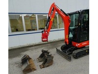 RINA4324_2916986 vehicle image