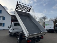 0095026 vehicle image