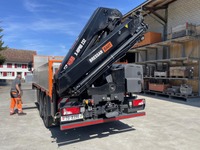 0400025 vehicle image