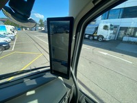 VTBO844_2729318 vehicle image