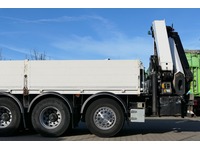 DOLD2821_2745840 vehicle image