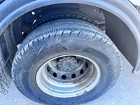 MBTR124_2775153 vehicle image