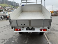 THOM6454_2770622 vehicle image