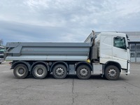 VTBO844_2879163 vehicle image