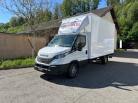 FILI229_2922485 vehicle image