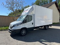 FILI229_2922485 vehicle image