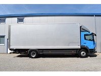 TOC1273_3028074 vehicle image
