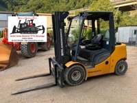 MERC9702_2683820 vehicle image