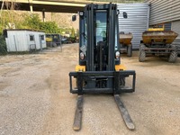 MERC9702_2683820 vehicle image
