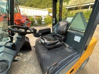 MERC9702_2683820 vehicle image