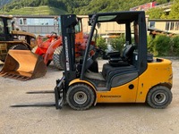 MERC9702_2683820 vehicle image