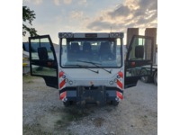 MOUR7947_2717525 vehicle image