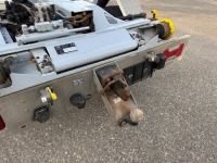 JAQU922_2677234 vehicle image