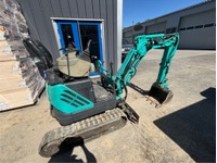 MERC9702_2893308 vehicle image