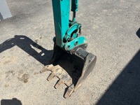 MERC9702_2893308 vehicle image