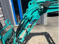 MERC9702_2893308 vehicle image