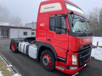 0083026 vehicle image