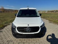 AT209470_2828746 vehicle image