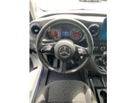 ALTH1974_2707412 vehicle image