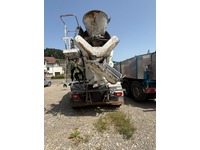 RIKI8971_2723799 vehicle image