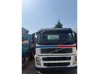 RIKI8971_2723799 vehicle image