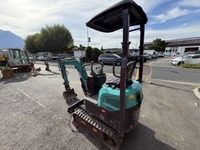 MERC9702_3027842 vehicle image