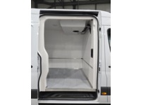 TRAN10029_2786132 vehicle image