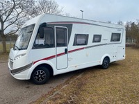 RINA4324_2917395 vehicle image