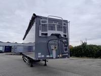 INTG9387_2744355 vehicle image