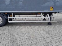 INTG9387_2744355 vehicle image