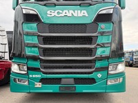 UNIK8334_2865606 vehicle image