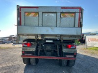 UNIK8334_2727065 vehicle image