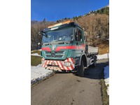 0554025 vehicle image