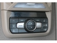 DOLD2821_2839628 vehicle image