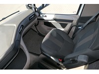 DOLD2821_2839628 vehicle image