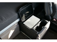 DOLD2821_2839628 vehicle image