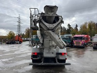 AGRO3463_2757467 vehicle image