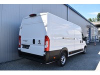 TOC1273_2988866 vehicle image
