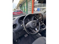 INTG9387_2736205 vehicle image