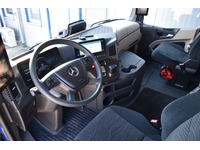 TOC1273_2859828 vehicle image