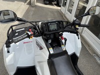 WEHR4037_3013339 vehicle image