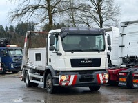 UNIK8334_2870338 vehicle image