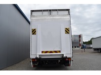 TOC1273_2940405 vehicle image