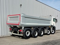 MAN126_2739239 vehicle image