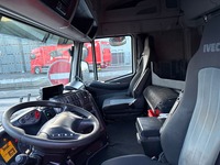 0024026 vehicle image